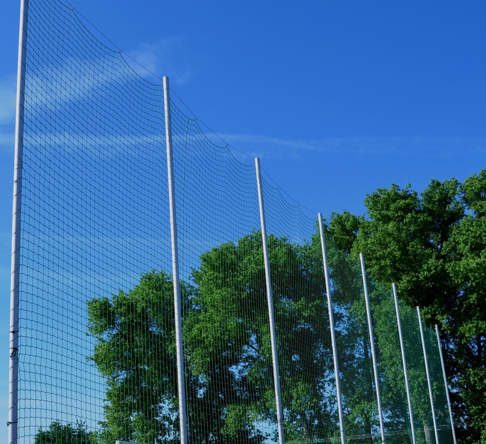 redes de protección en campos de golf